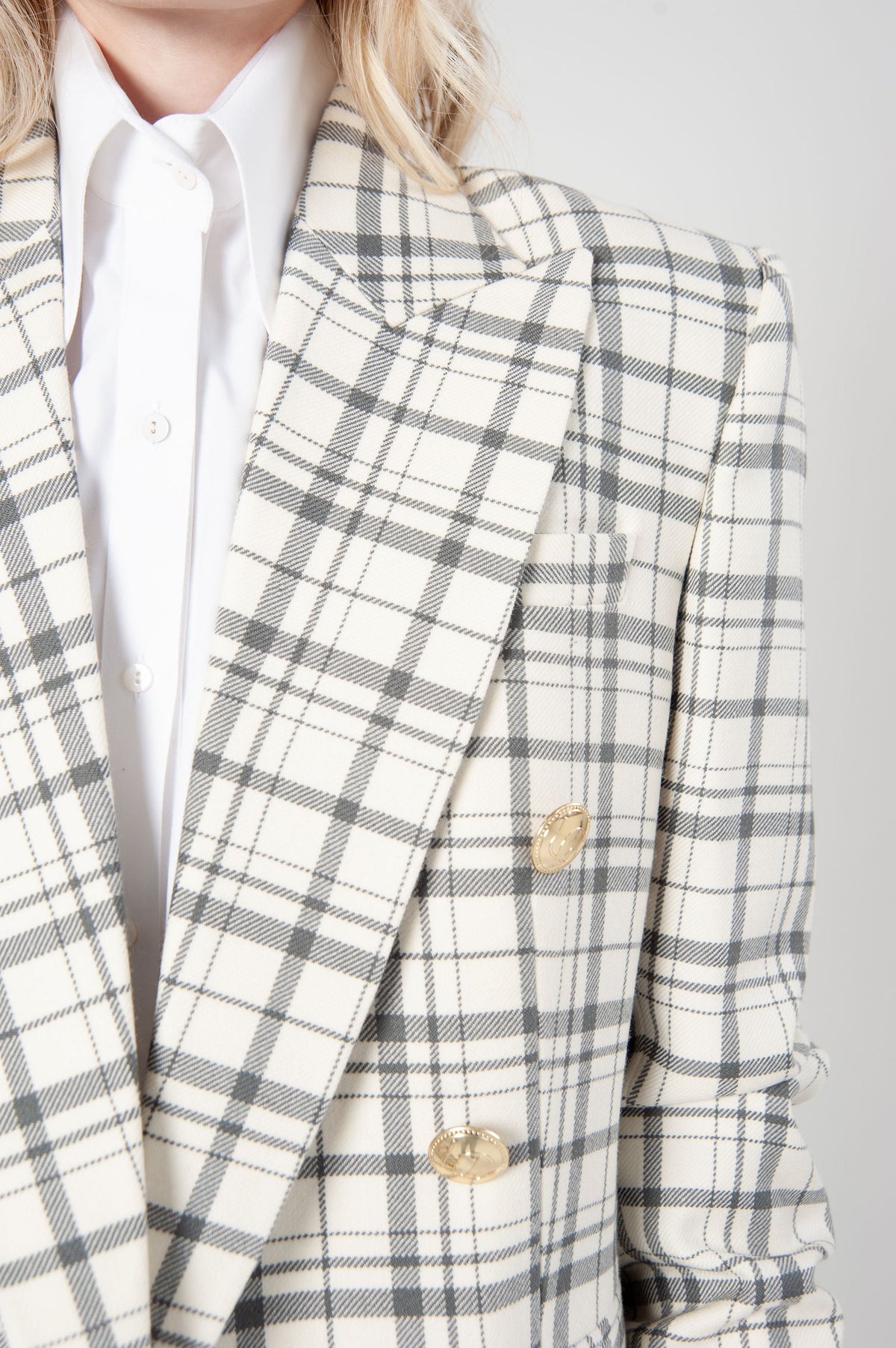 The Suit, Rewritten: Sixty Years of the Blazer as a Woman's Armour